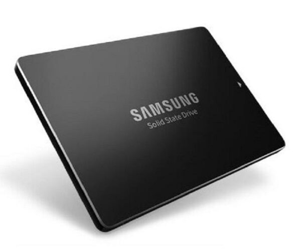 SSD Samsung 7.6 TB 2.5 2.5″ SATA 6Gb/s „MZ7L37T6HBLA-00W07”